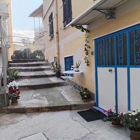 La Tavernetta Del Peo Casa Vacanze San Remo Kültér fotó