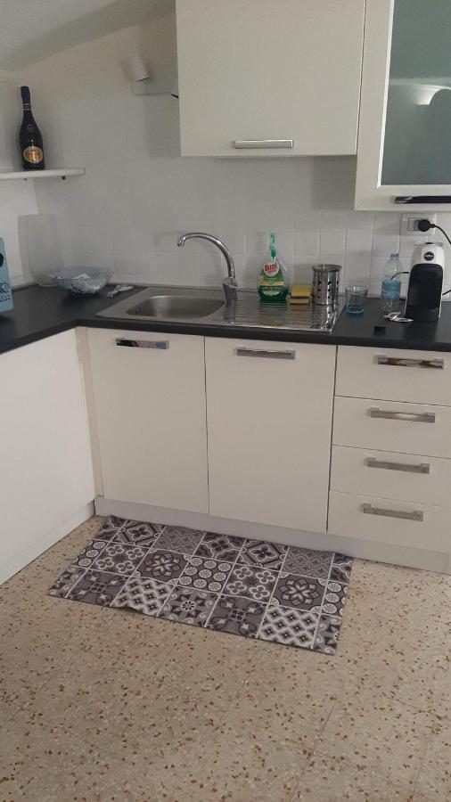 La Tavernetta Del Peo Casa Vacanze San Remo Kültér fotó