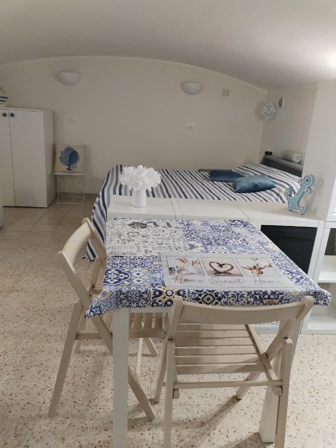 La Tavernetta Del Peo Casa Vacanze San Remo Kültér fotó