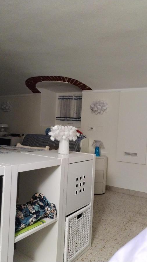La Tavernetta Del Peo Casa Vacanze San Remo Kültér fotó